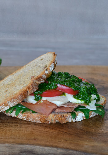 Italian style sandwiches with basil pesto Sencor